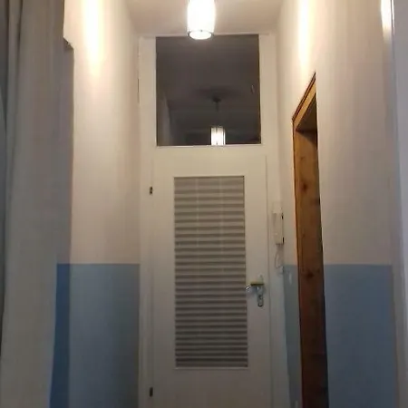 Apartment Witts From *